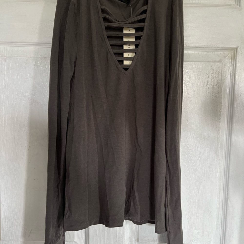 womens medium Doe & Rae long sleeve shirt